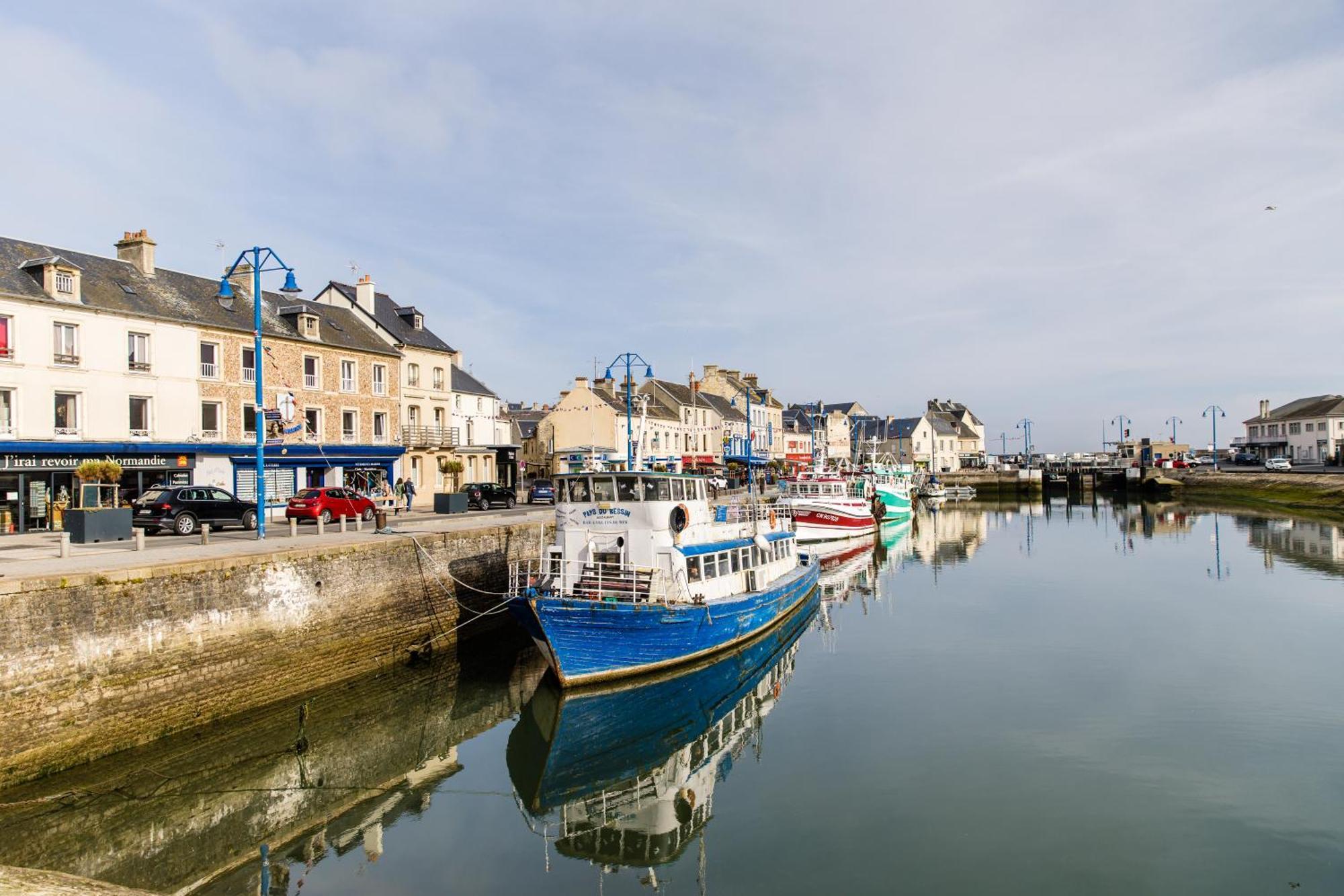Mer Nature, Appartement Spacieux By Les Filles Du Bord De Mer, Petite Terrasse Vue Mer Port-en-Bessin-Huppain Exterior foto